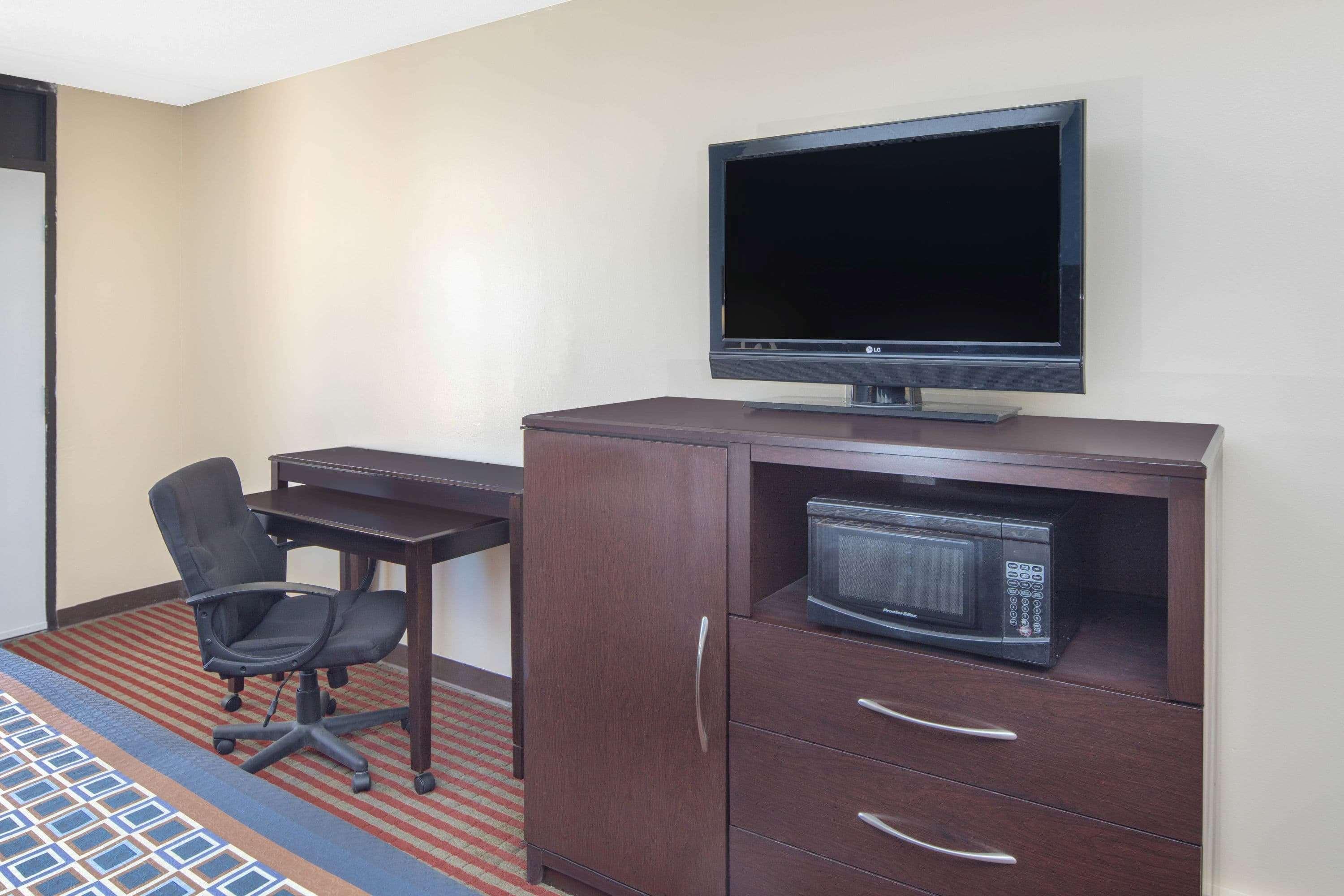 ทราเวลลอดจ์ ซาวานนาห์ แอเรีย/ริชมอนด์ ฮิล Hotel ริชมอนด์ฮิลล์ ภายนอก รูปภาพ